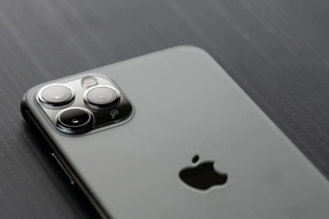 iPhone (Source: Bleeping Computer)